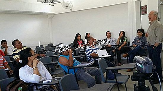 c-mo-convertirse-en-un-coordinador-de-actividades-de-enfermer-a-sobre