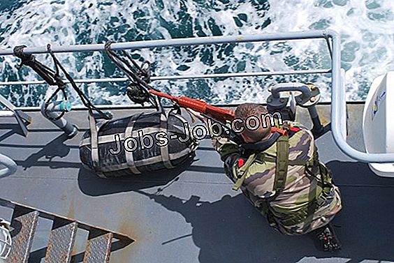 comment-devenir-un-aum-nier-de-bateau-de-croisi-re-carri-re-et